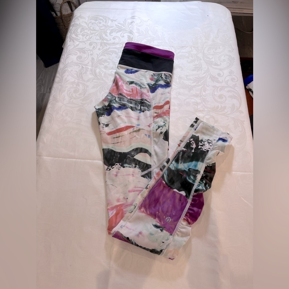 Lululemon Speed Tight III *All Full-On Luxtreme | Size 4